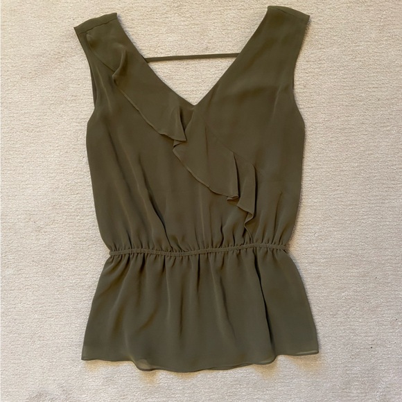 RW&CO Sleeveless Bell Waist Blouse Green - Picture 5 of 7